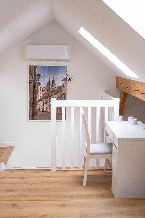 Katowicka Premium Apartment Красков Екстериор снимка